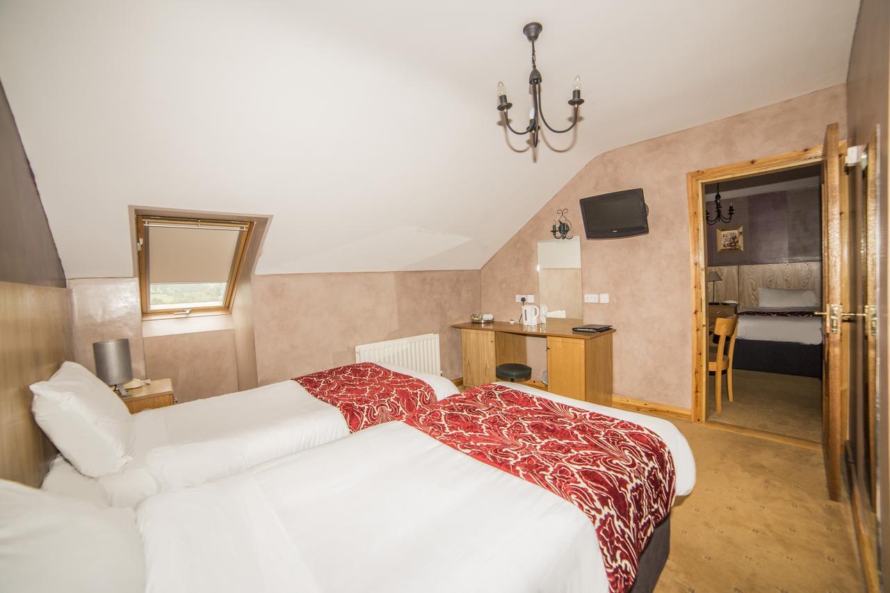 The Frontier Hotel Bridgend ภายนอก รูปภาพ